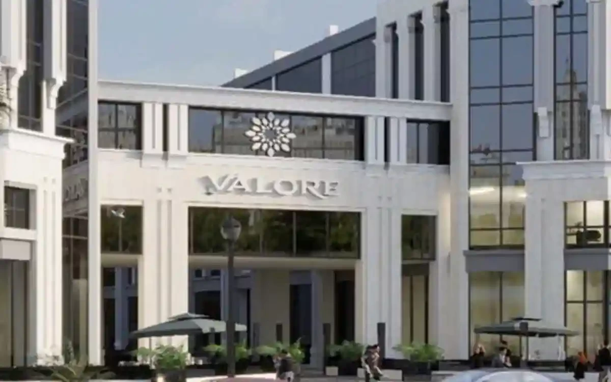 A commercial store on the first floor of Valore Mall 51 metres